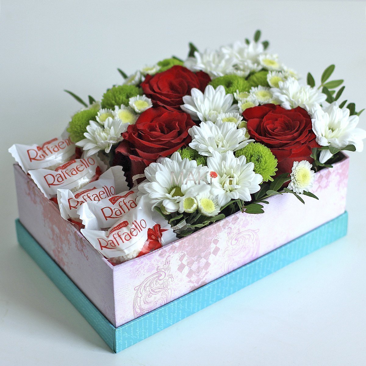 Цветочная композиция «Аромат любви»