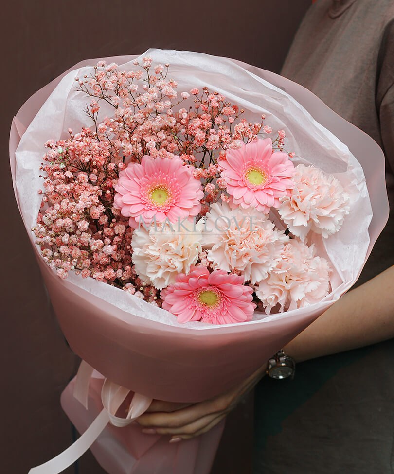 Букет с герберами "Мелодия нежности"