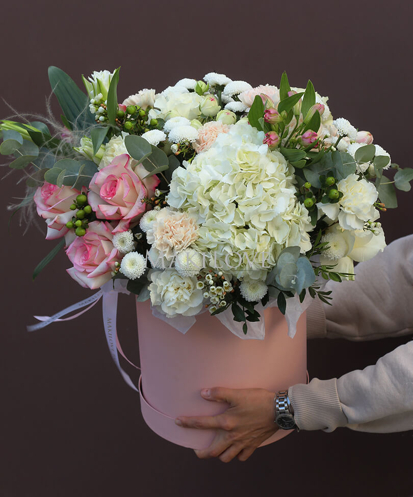 Букет «Денвер» в шляпной коробке