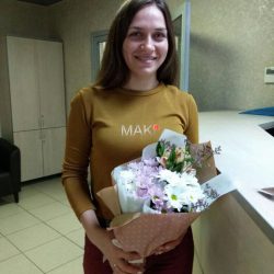 100