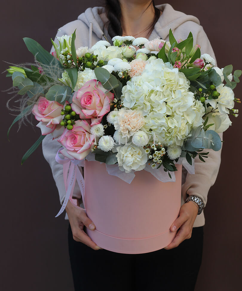 Букет «Денвер» в шляпной коробке