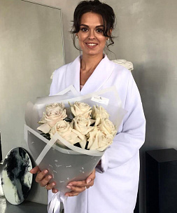 Букет из 9 роз «Самый лучший день»