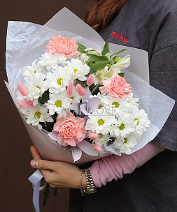 Букет «Очарование скромности»