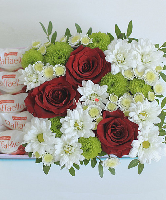 Цветочная композиция «Аромат любви»