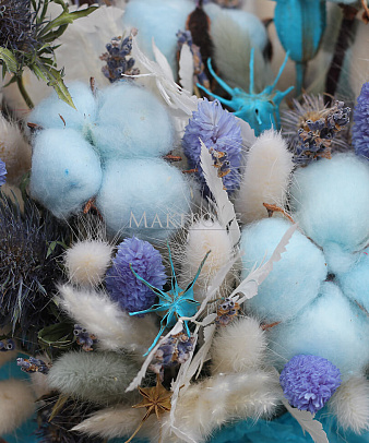 Букет из яркого лагуруса