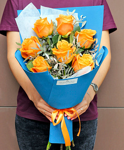 Букет 7 роз «Восходящее солнце»