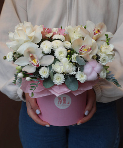 Букет «Лос-Анджелес» в шляпной коробке