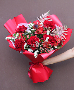 Букет «Аромат бордо»